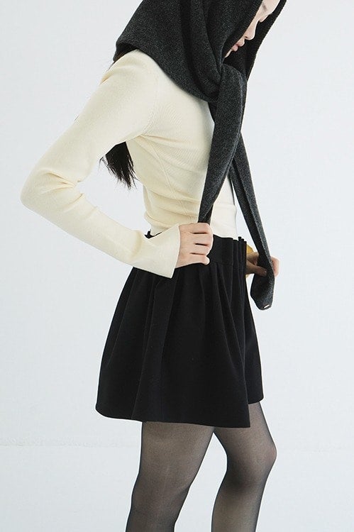 SHOULDER PADS KNIT TOPS