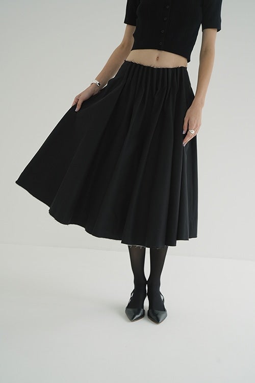 TUCK DETAIL FLARE SKIRT