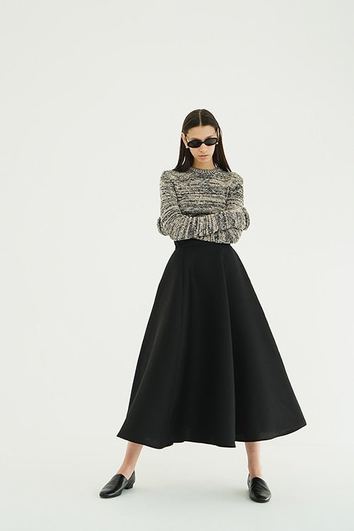VOLUME FLARE SKIRT