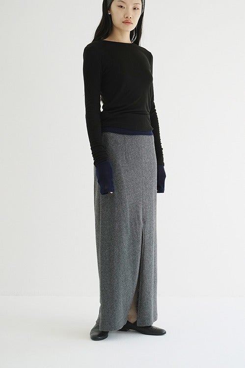 TEXTURE SLIT SKIRT