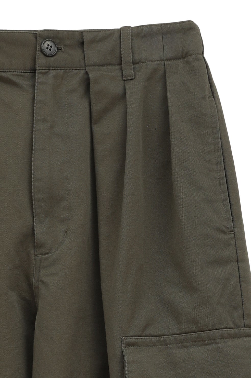 CLANE タック ワイドパンツ スカンツ グリーン 日本製 6月2日（金）発売の”TUCK DESIGN WIDE PANTS”を3色カラー別でご