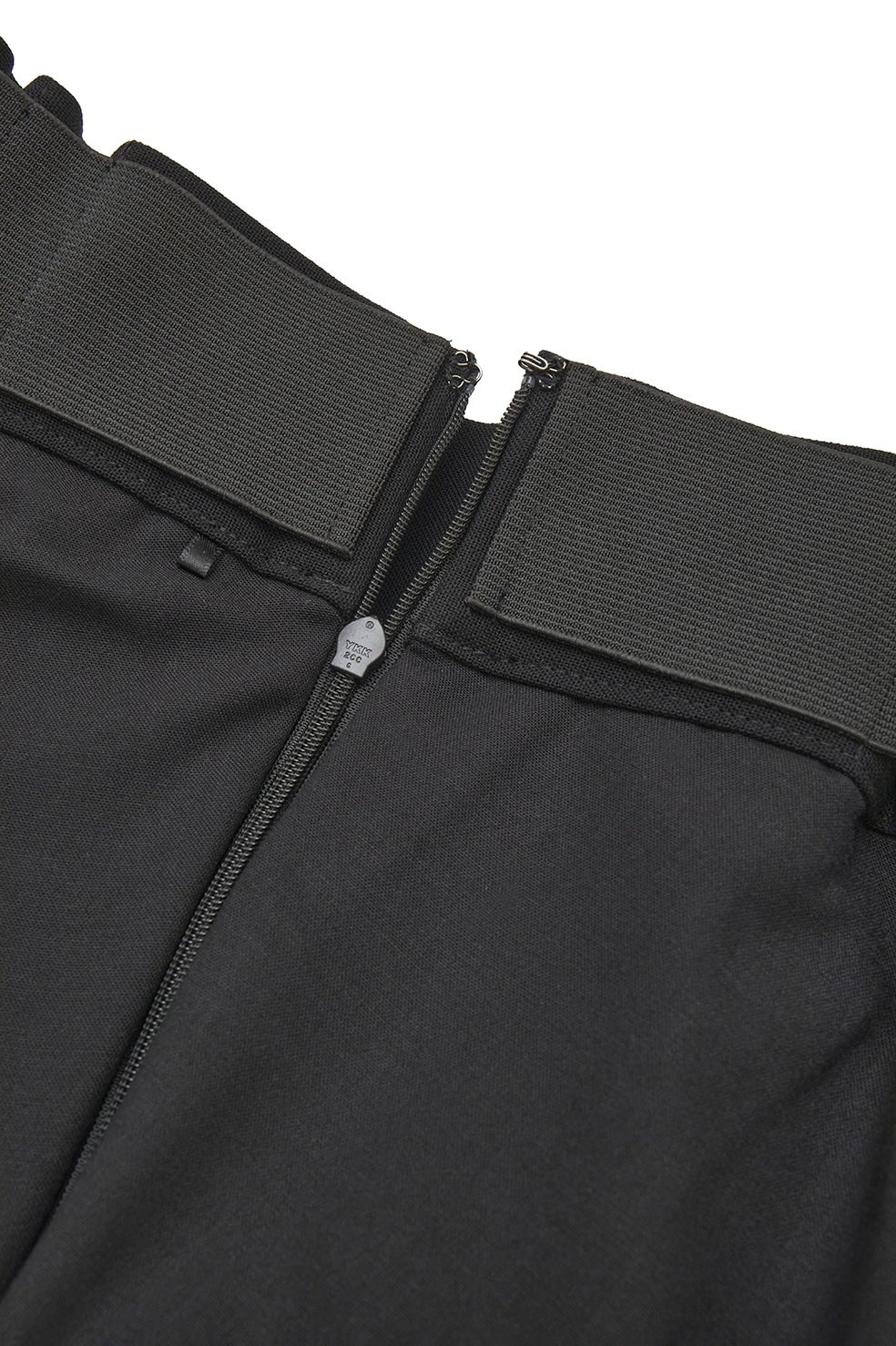 LOW WAIST TUCK SHORT PANTS｜SKIRT/PANTS(スカート/パンツ)｜CLANE