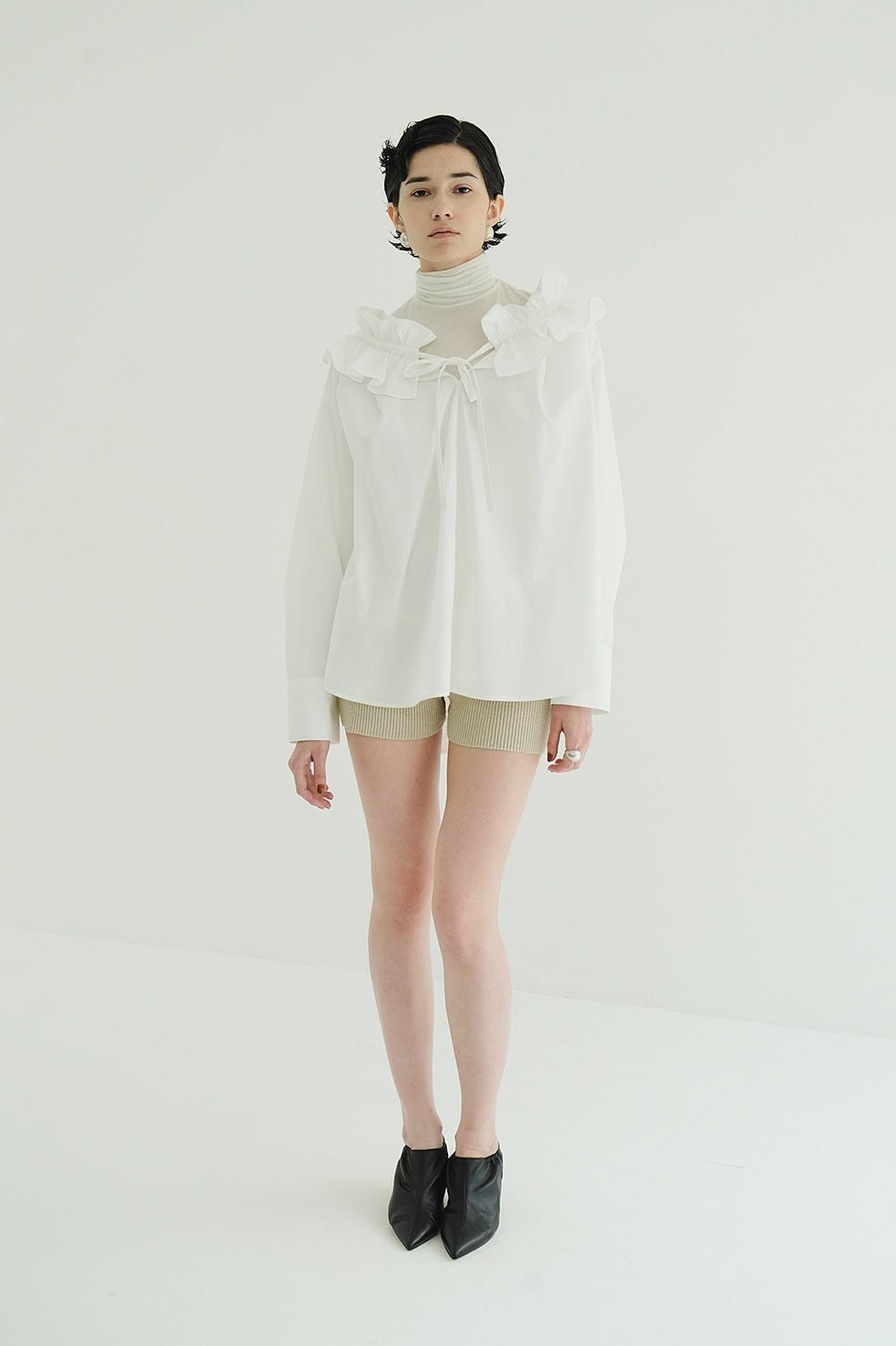 RUFFLE NECK BLOUSE｜TOPS(トップス)｜CLANE OFFICIAL ONLINE STORE