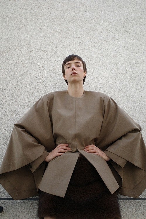 JACKET DETAIL CAPE TOPS