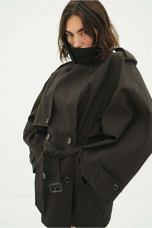 OVER SHORT TRENCH COAT