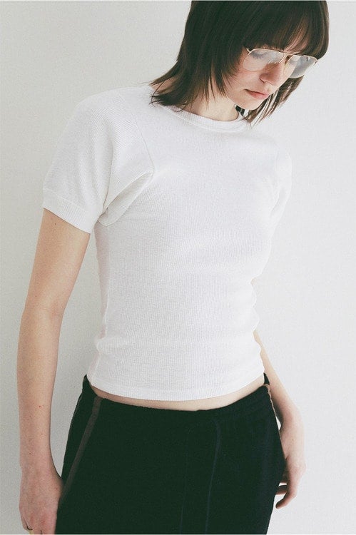 SCOOP SLEEVE COMPACT TOPS