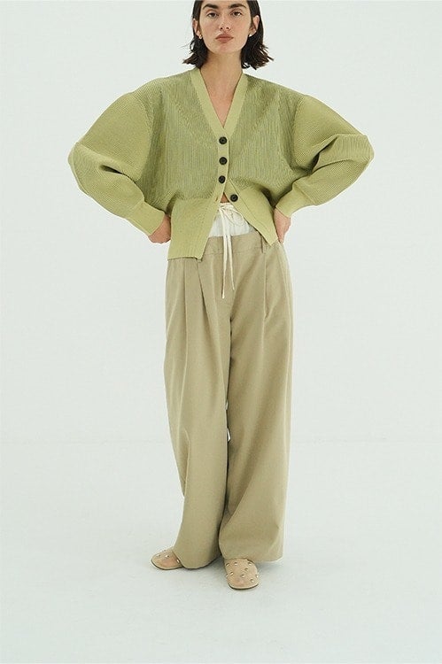 CURVED SLEEVE KNIT CARDIGAN