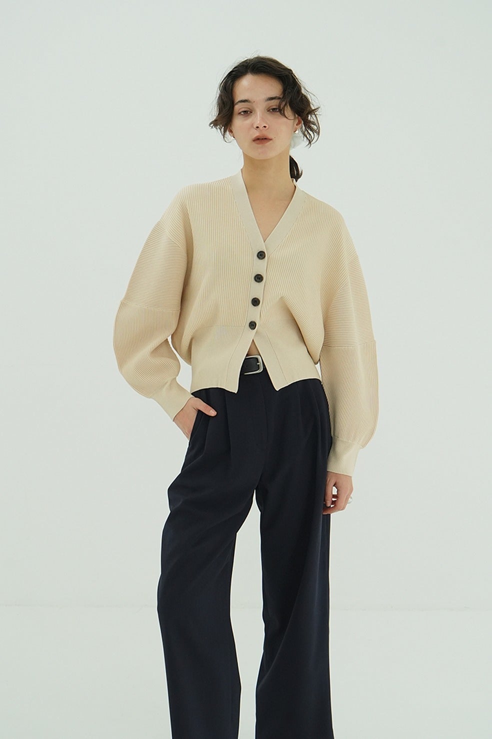 CURVED SLEEVE KNIT CARDIGAN｜TOPS(トップス)｜CLANE OFFICIAL ONLINE