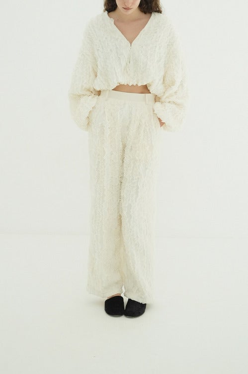 TOPSTITCHED FRILL STRAIGHT PANTS