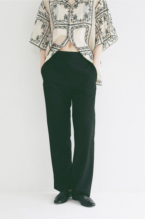 STRAIGHT SLIM PANTS