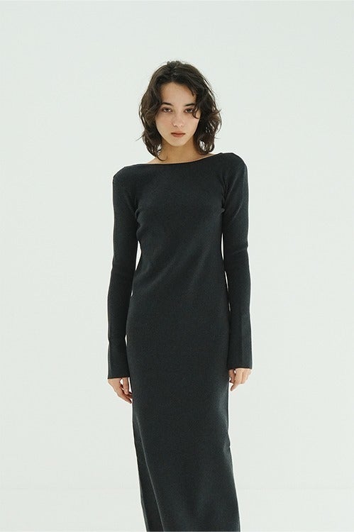 W FACE POWER SHOULDER KNIT ONEPIECE