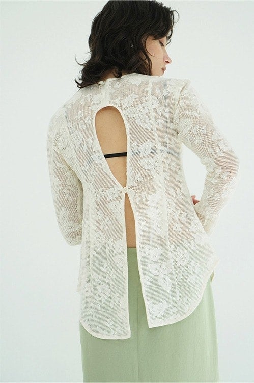 BACK DESIGN FLOWER LACE TOPS