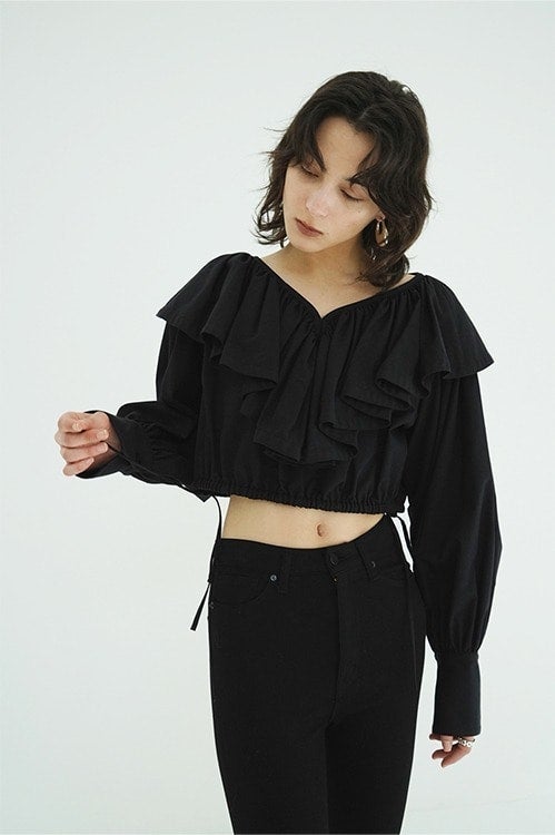 FRILL COLLAR SHORT BLOUSE