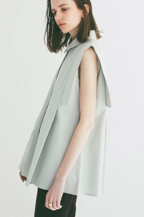 PANELL PLEAT SQUARE SLEEVE SHIRTS