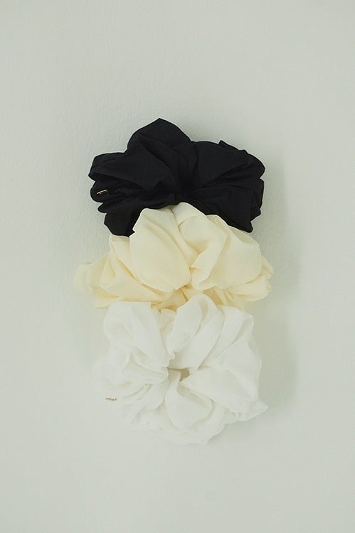 SHEER SCRUNCHIE