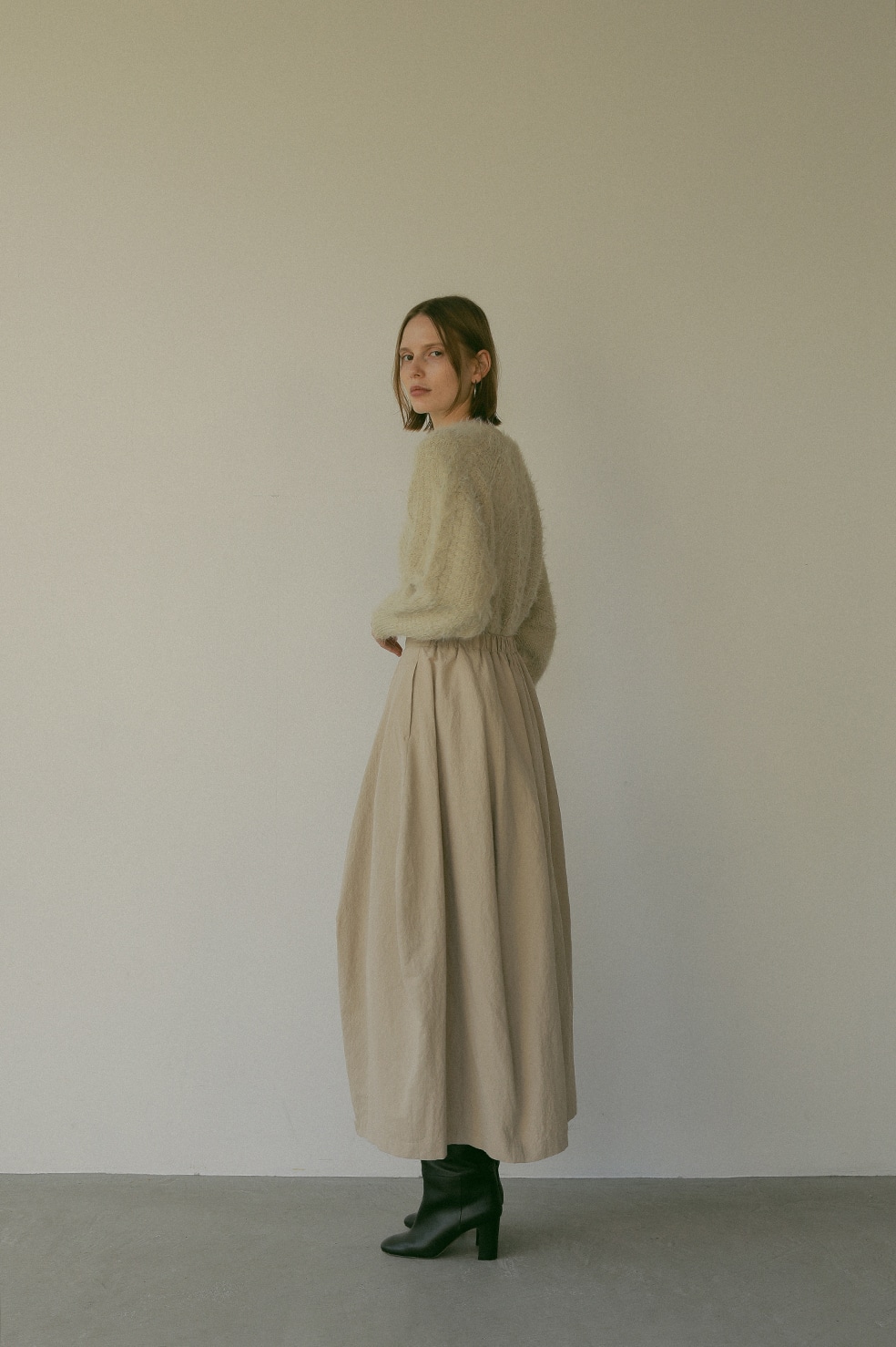 FRONT SOLID VOLUME SKIRT｜SKIRT/PANTS(スカート/パンツ)｜CLANE