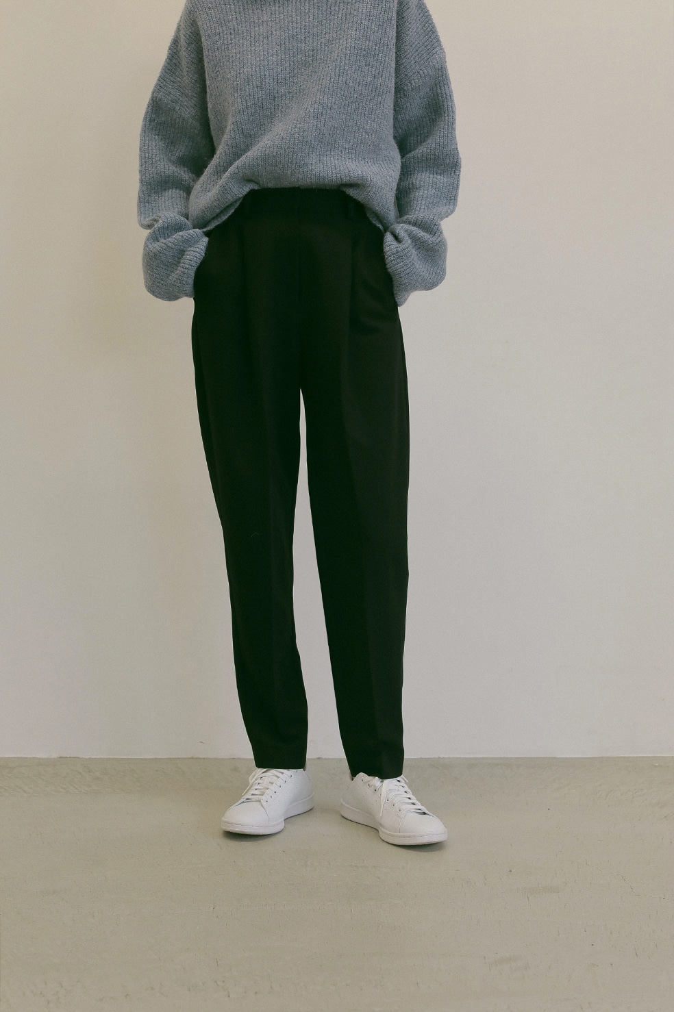 COCOON TUCK TAPERED PANTS｜SKIRT/PANTS(スカート