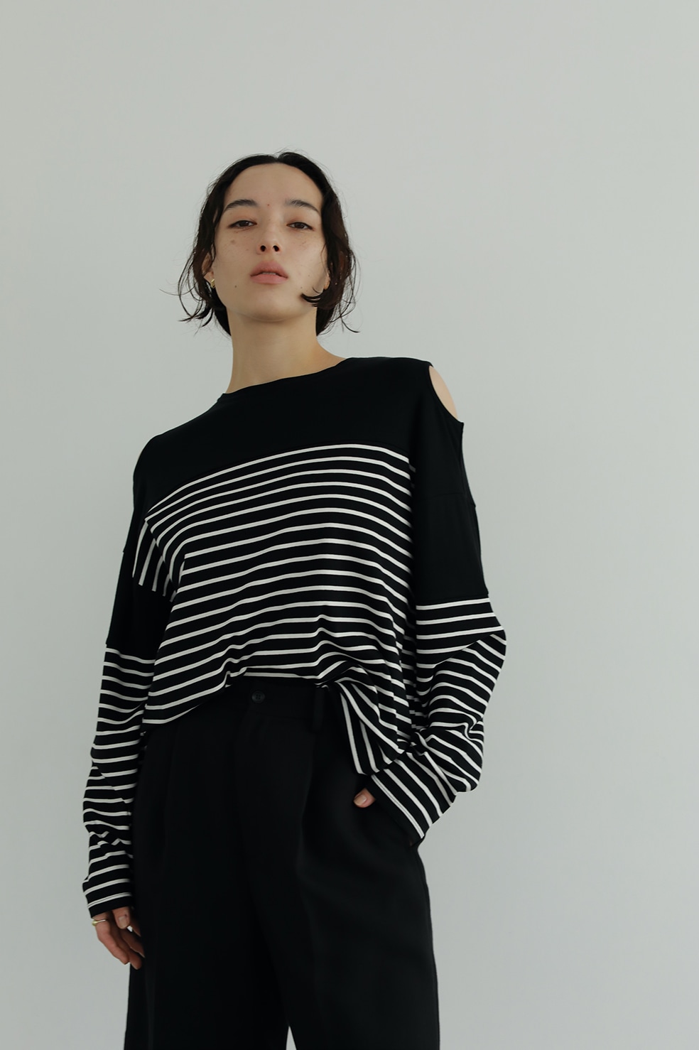 ROUND HOLE BORDER TOPS｜TOPS(トップス)｜CLANE OFFICIAL ONLINE STORE