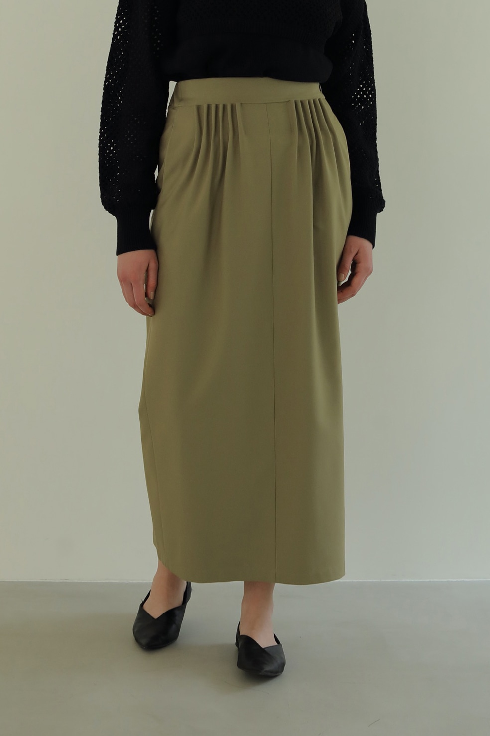 PINCH TUCK STRAIGHT SKIRT｜SKIRT/PANTS(スカート/パンツ)｜CLANE 