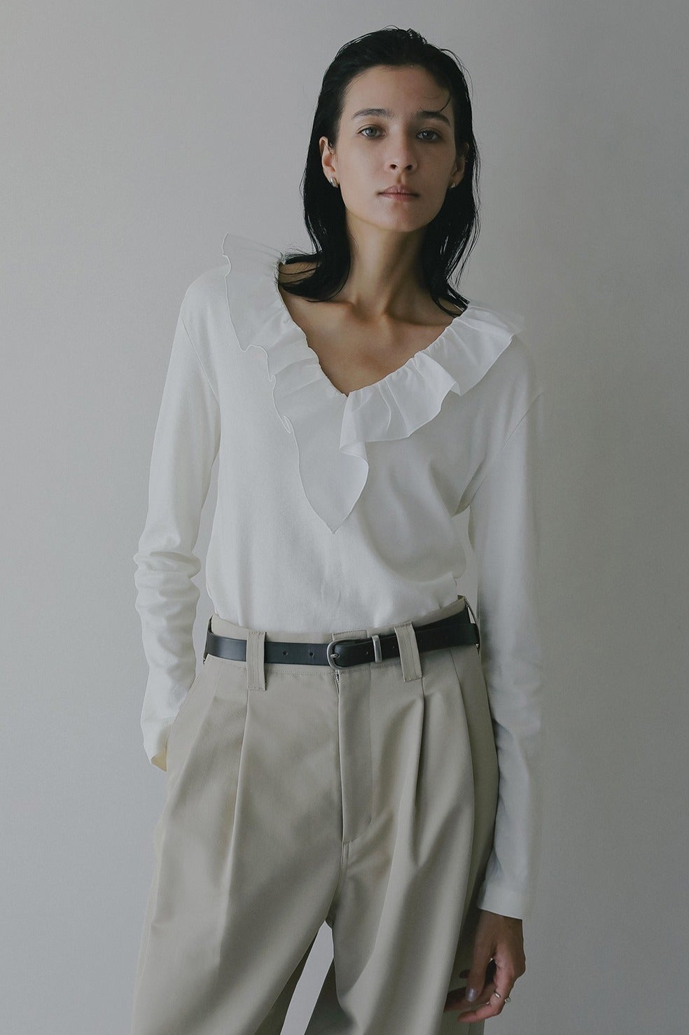 トップス MANOF 2Way Frill Neck Cut Tops 2WAY FRILL NECK CUT TOPS｜TOPS(トップス)｜MANOF OFFICIAL ONLINE STORE