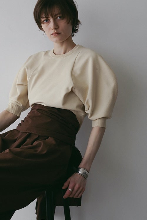 CIRCLE SLEEVE KNIT TOPS