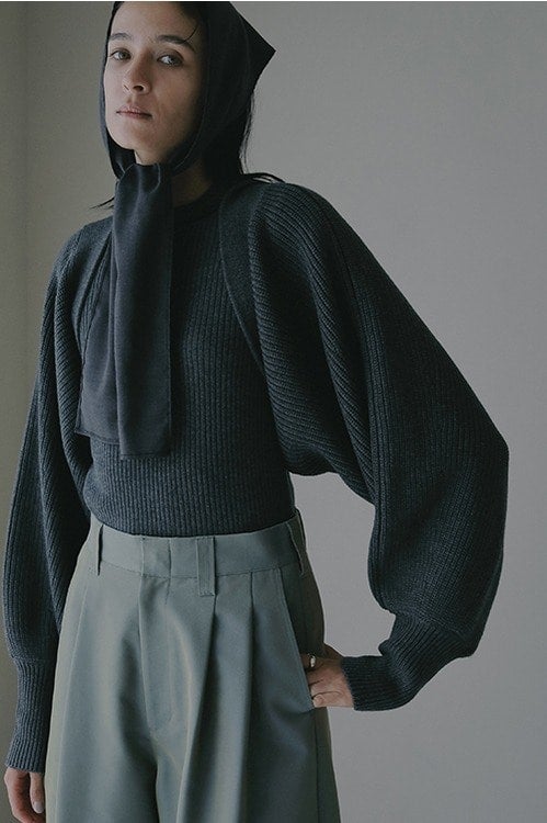 VOLUME SLEEVE KNIT BOLERO