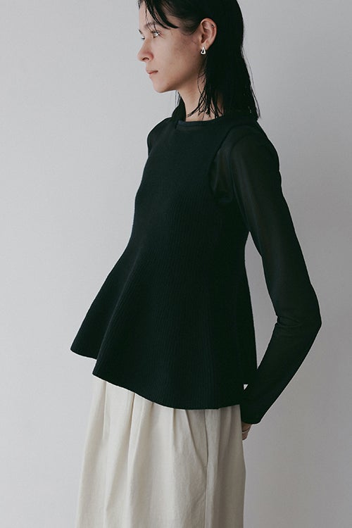 極美品 MANOF マノフ 24SS 完売品 スキッパーニットトップス　黒 UCCiDcmgNRbu.jpg?width=768