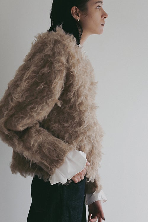 FLUFFY KNIT