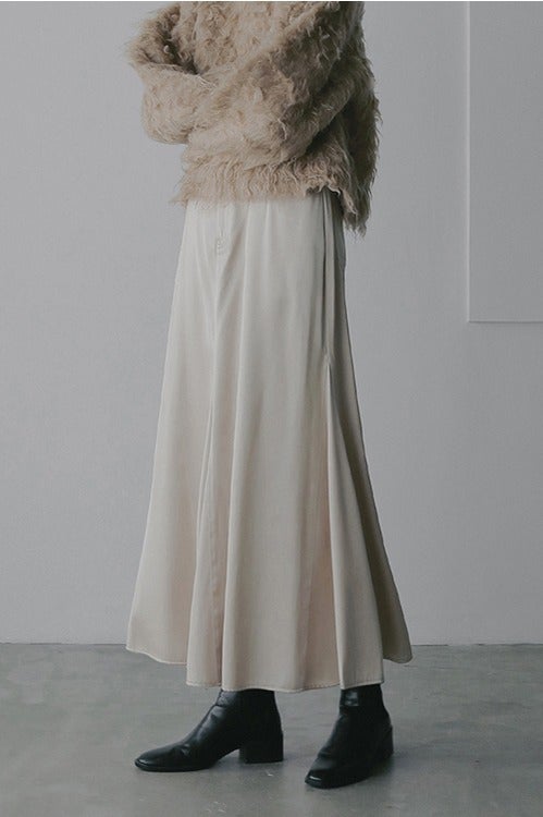 SATIN STITCH SKIRT