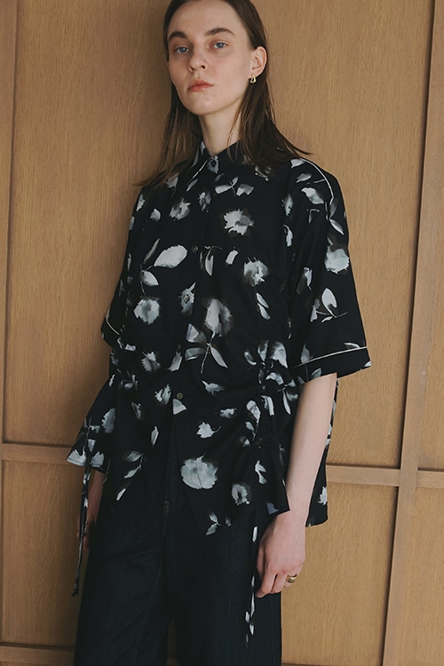 BLURRED FLOWER SHIRT