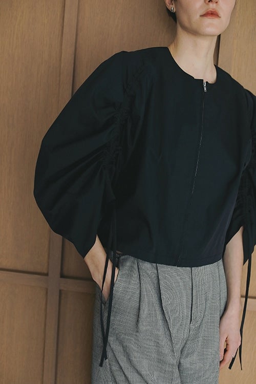 DRAWSTRING SLEEVE SHIRT