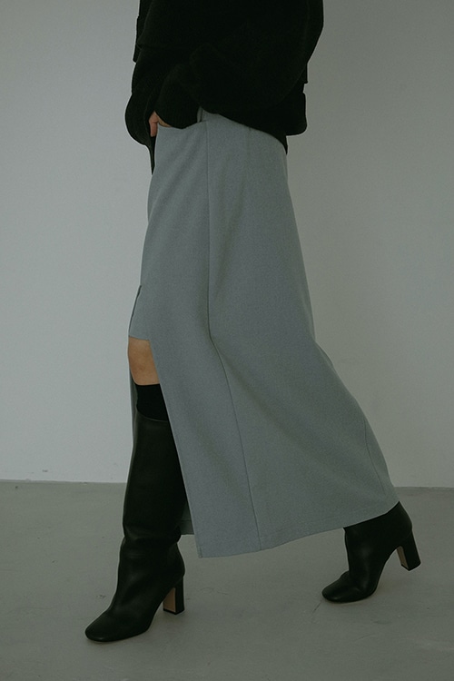 【25SS PRE ORDER】SLIT LAYERED SKIRT