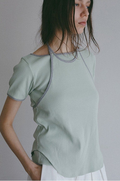 BICOLOR LAYERED TOPS