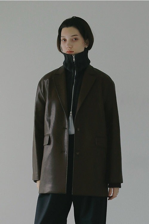MINIMAL LEATHER JACKET