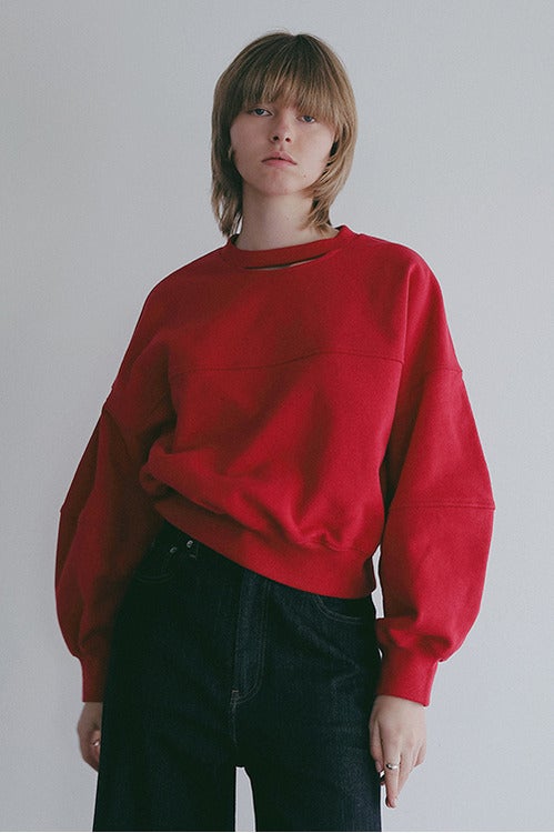 MOON SLIT SWEAT TOPS