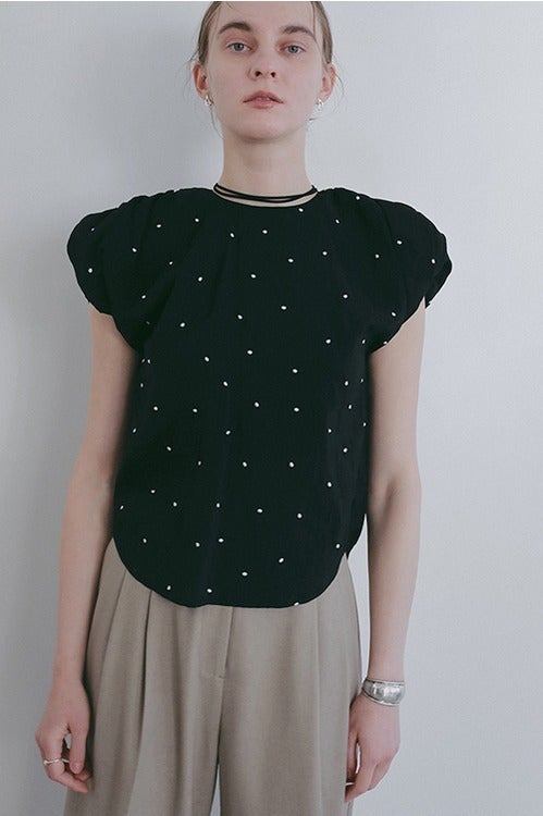 DOT EMBROIDERY BLOUSE