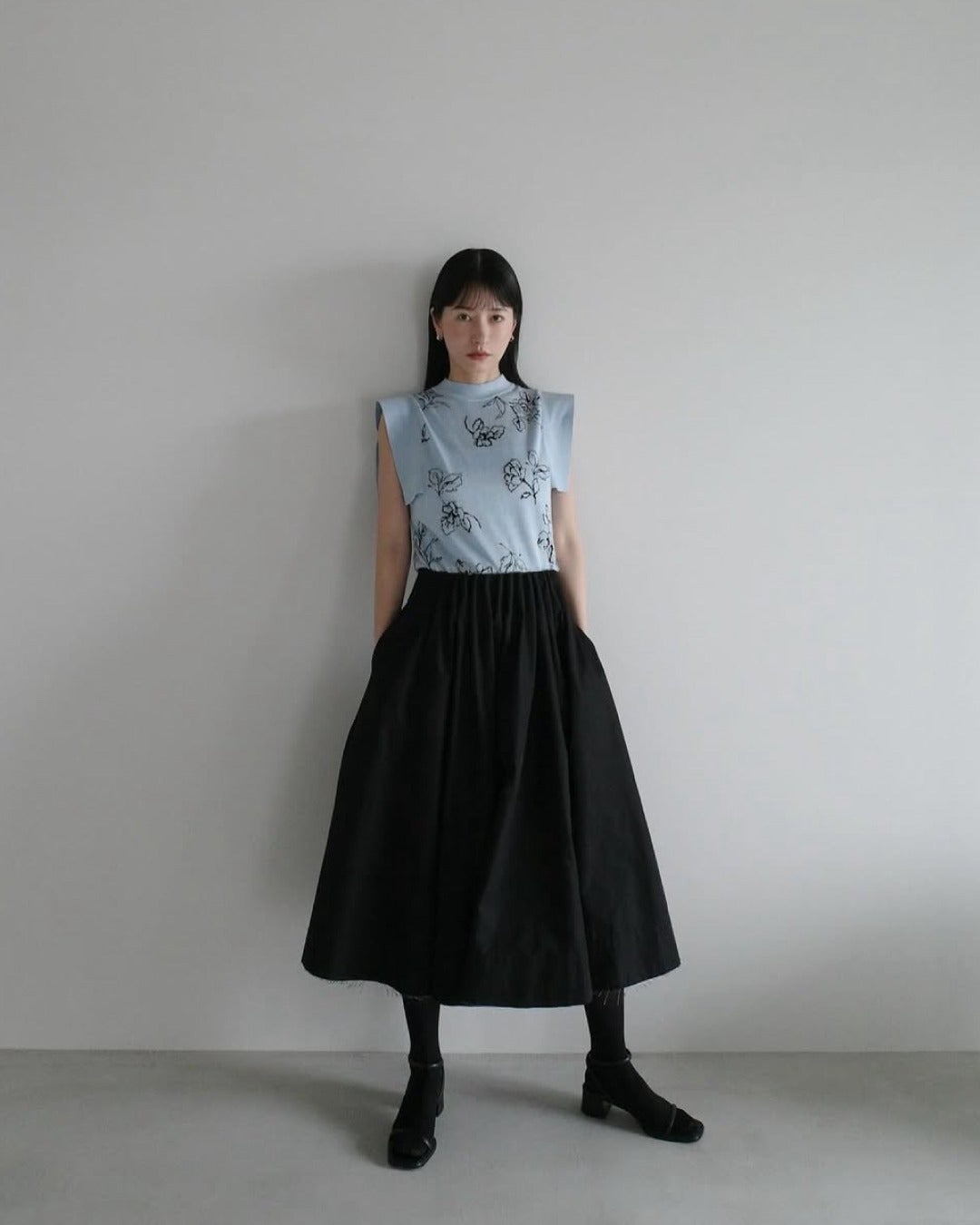 Ena / 158 cm / DIRECTOR