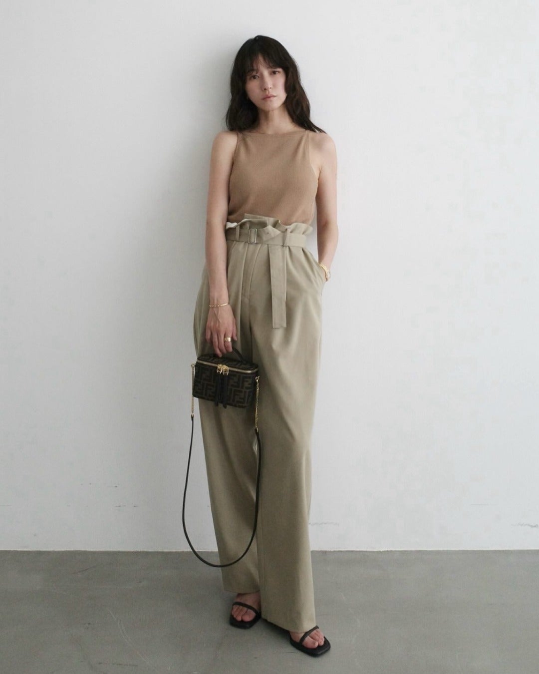 Ena / 158 cm / DIRECTOR