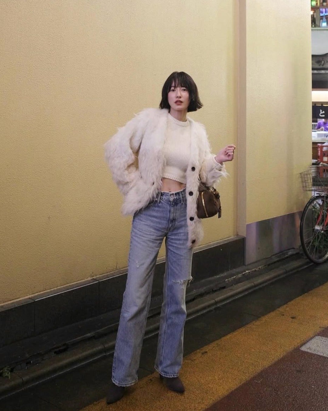 Ena / 158 cm / DIRECTOR