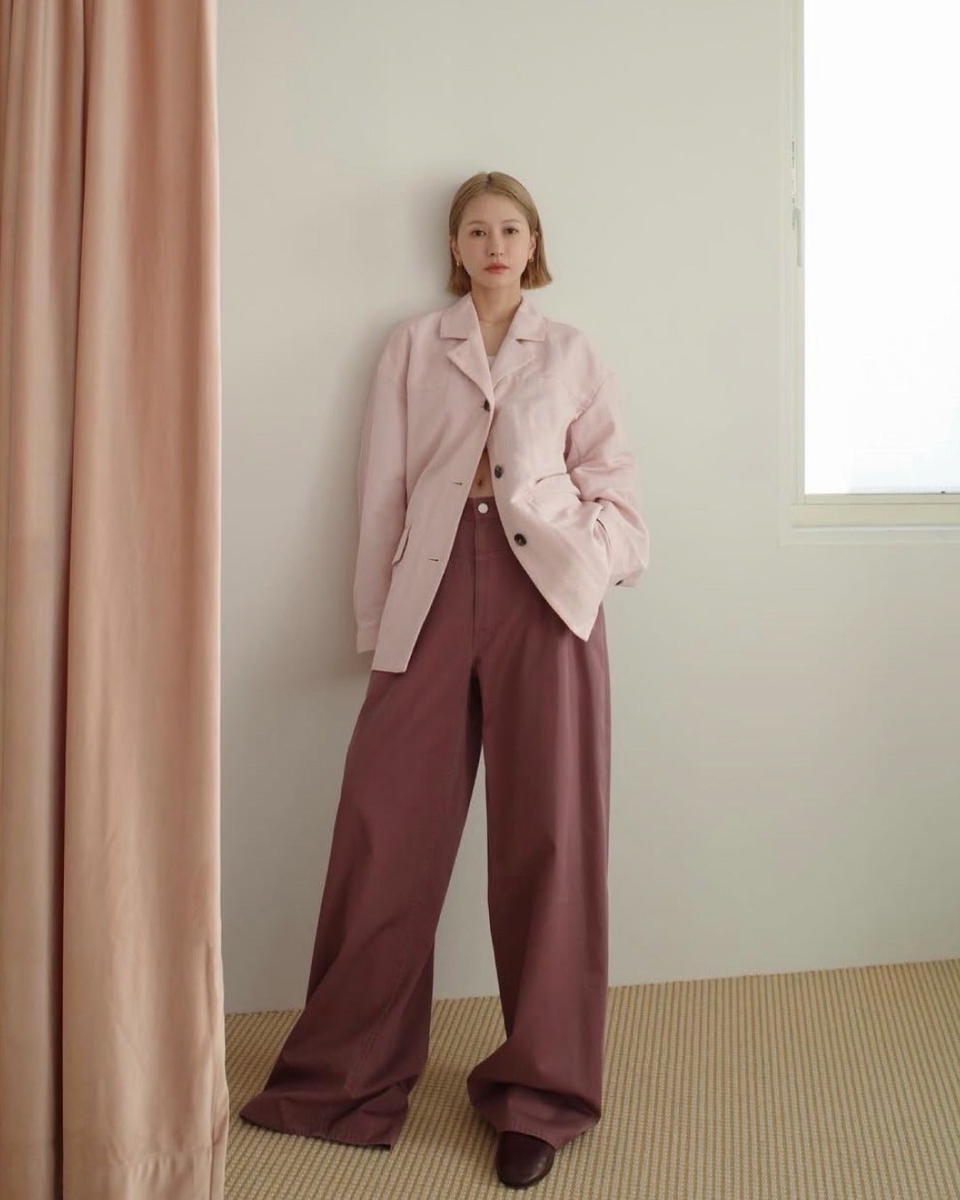 Ena / 158 cm / DIRECTOR