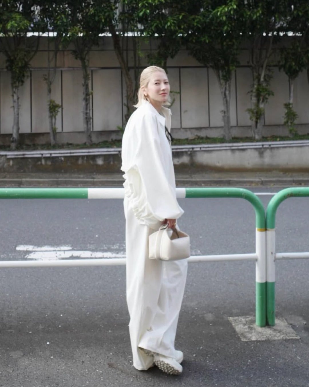 Ena / 158 cm / DIRECTOR