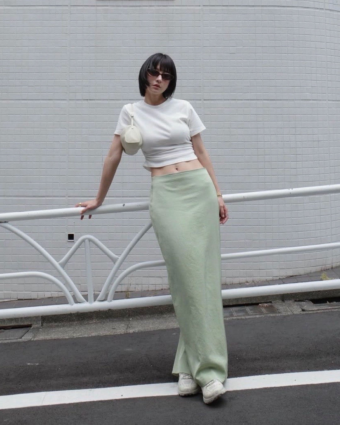 Ena / 158 cm / DIRECTOR