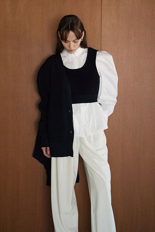 新品タグ付きCLANE ROLL UP HALF PANTS BLACK 新品タグ付きCLANE ROLL UP HALF PANTS BLACK